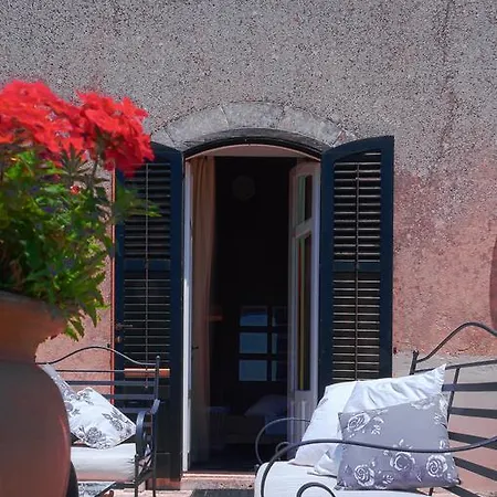 Cappuccina Bed & Breakfast *
